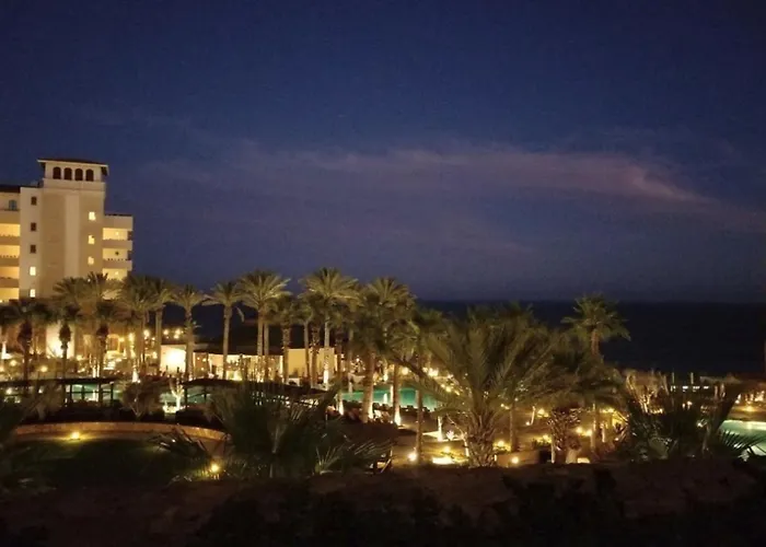 At Grand Solmar Lands End And Hotel